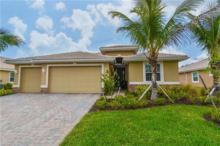 3221 Banyon Hollow Loop, North Fort Myers, FL
