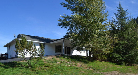 8366 Rogue River Hwy, Grants Pass, OR