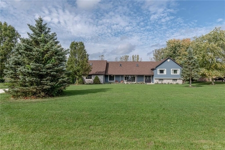4154 Laura Marie Dr, Waynesville, OH