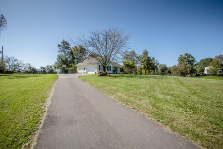 136 Thistle Way, Georgetown, KY