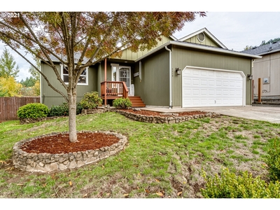 6028 Orchid Ln, Springfield, OR