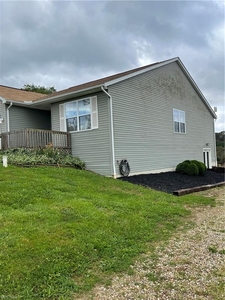 11796 Blue Ridge Rd, Newcomerstown, OH