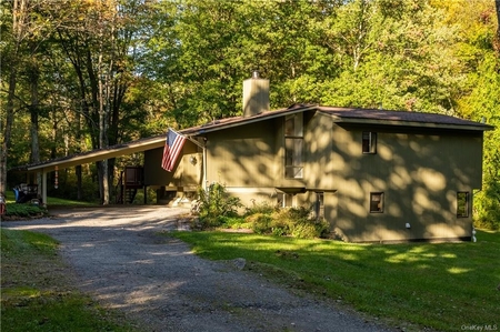 104 Gristmill Ln, Pawling, NY