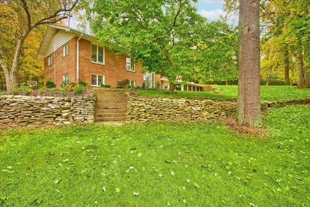 8962 County Road 5, West Liberty, OH
