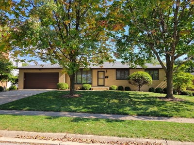 112 Anthony Dr, Normal, IL