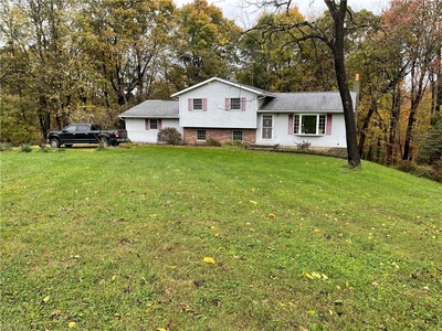 6603 Kings Ridge Rd, Newcomerstown, OH