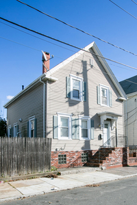 70 Hall St, New Bedford, MA