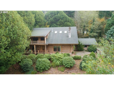 59987 Roderick Rd, Coos Bay, OR
