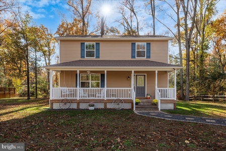 203 Piney Forest Dr, Colonial Beach, VA