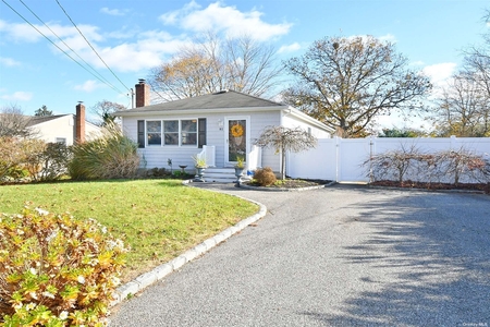 81 Miramar Ave, East Patchogue, NY