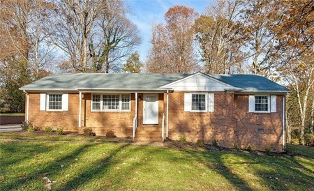 3907 Lyndale Ter, North Chesterfield, VA