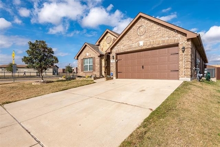 1168 Crest Meadow Dr, Haslet, TX