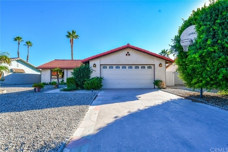 67485 Medano Rd, Cathedral City, CA