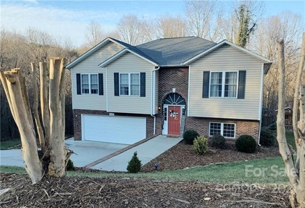 5148 Mill Pond Dr, Conover, NC