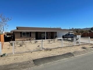 7153 Cholla Ave, Yucca Valley, CA