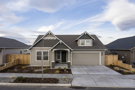 2925 Nw 23rd St, Redmond, OR