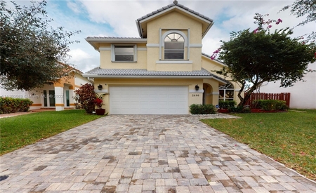 2890 Nw 69th Ter, Margate, FL