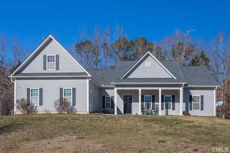 7237 Beau View Dr, Wendell, NC