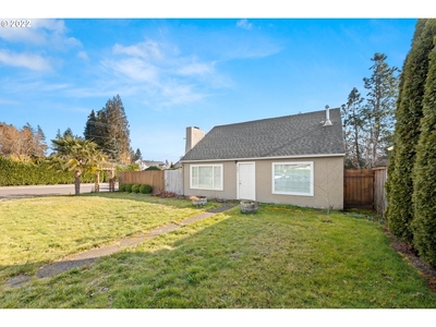 405 Sw 6th Ave, Canby, OR