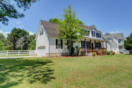 236 Derby Downs Dr, Sneads Ferry, NC