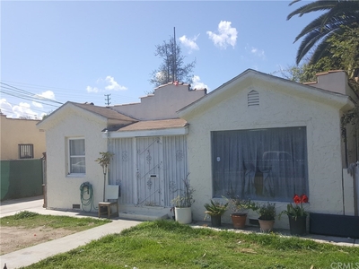 715 N Spring Ave, Compton, CA