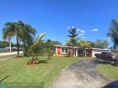 631 Nw 39th St, Oakland Park, FL