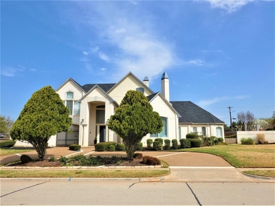 200 Mill Xing, Colleyville, TX