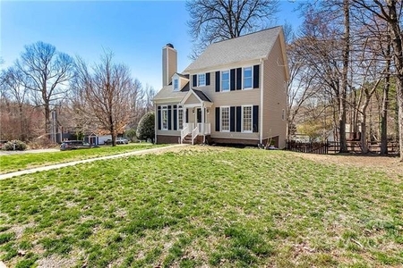 8601 Canter Post Dr, Charlotte, NC