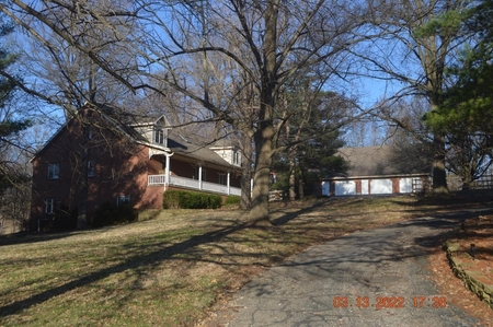 2044 Huffman Rd, Boonville, IN