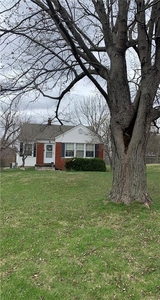 3326 Byrd Dr, Indianapolis, IN