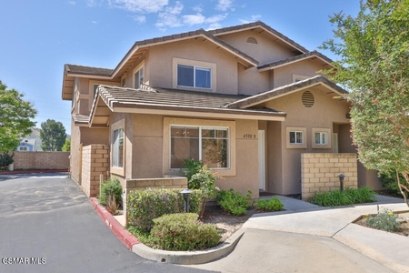 4508 Apricot Rd, Simi Valley, CA