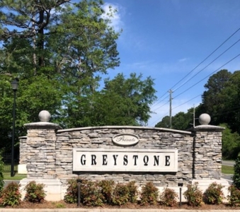 7945 Greystone Dr, Tallahassee, FL
