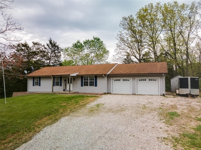 4544 Concord School Rd, Bloomsdale, MO