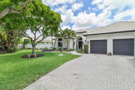 4447 Nw 82nd Ave, Coral Springs, FL