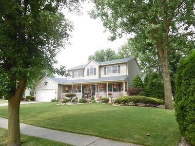 804 Armstrong Dr, Willard, OH