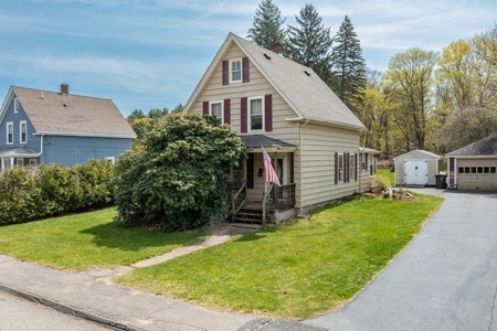 5 Ray Ave, Bellingham, MA