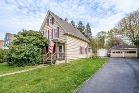 5 Ray Ave, Bellingham, MA