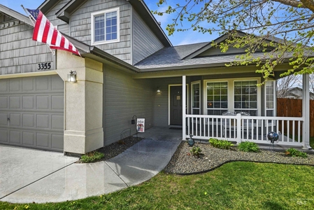 3355 S Wood River Ave, Nampa, ID