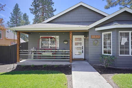 1637 Nw Fresno Ave, Bend, OR