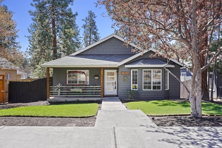 1637 Nw Fresno Ave, Bend, OR