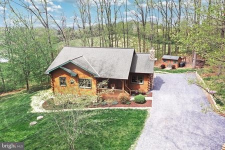 4563 Hamme Rd, Spring Grove, PA