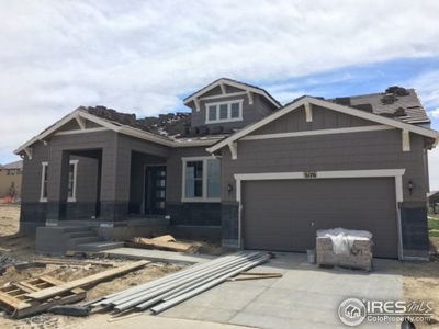 3176 Blue Mountain Dr, Broomfield, CO