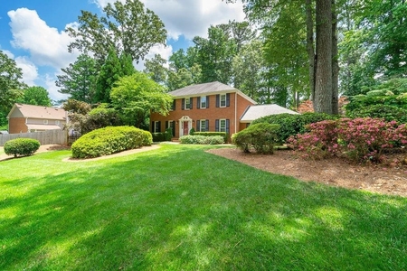 3458 Chastain Lakes Dr, Kennesaw, GA