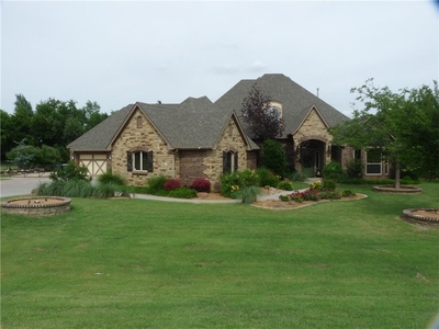 5416 Lazy Fawn Trl, Mustang, OK