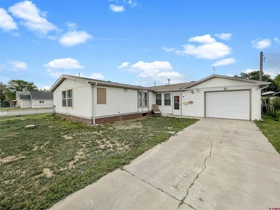 210 W Pitkin Ave, Fowler, CO