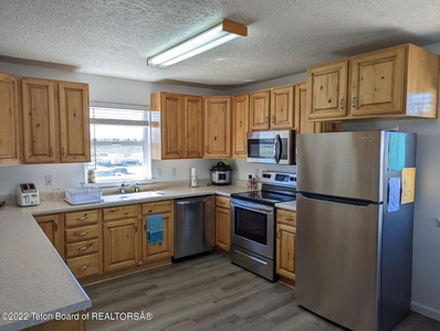 376 S Cole Ave, Pinedale, WY