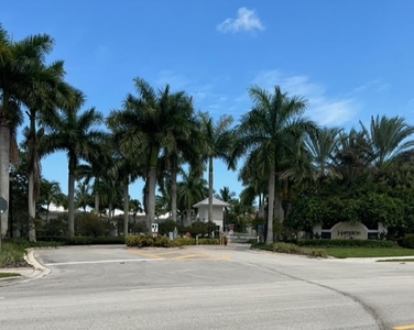 4119 Darlington St, Palm Beach Gardens, FL