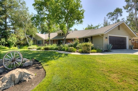3930 Countryside Ln, Friant, CA
