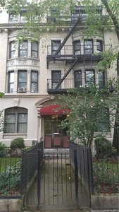 767 Eastern Parkway S, Crown Heights, NY, 11213 - Photo 1