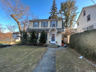 34 Little Neck Parkway, Queens, NY